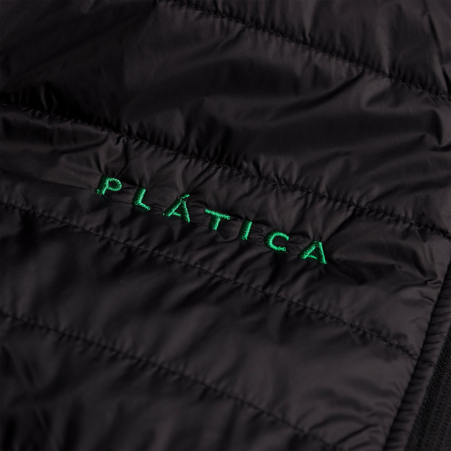 TN Race Puffer Vest