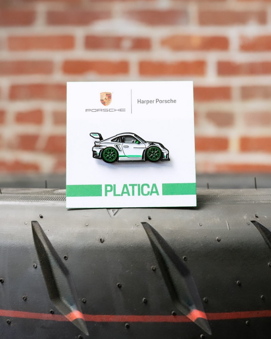 PLÁTICA x Leen Customs Porsche GT3RS Pin